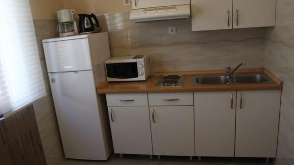 Ara-Kata Apartment Baska  Ngoại thất bức ảnh