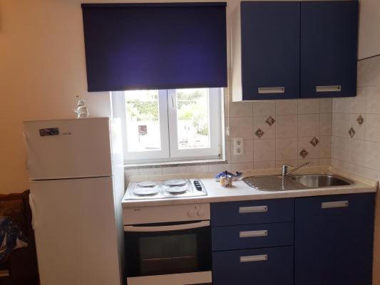 Ara-Kata Apartment Baska  Ngoại thất bức ảnh