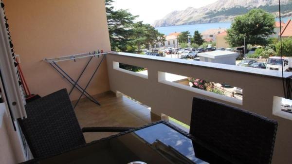 Ara-Kata Apartment Baska  Ngoại thất bức ảnh