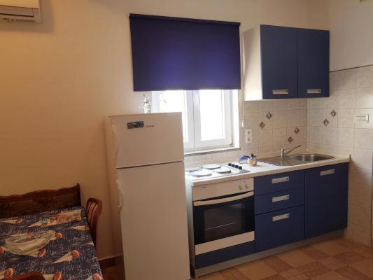 Ara-Kata Apartment Baska  Ngoại thất bức ảnh